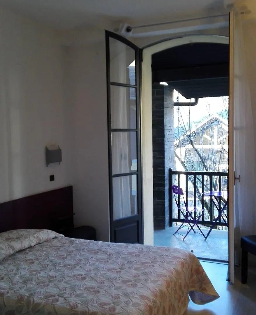 Hotel Les Gentianes Aspin-en-Lavedan